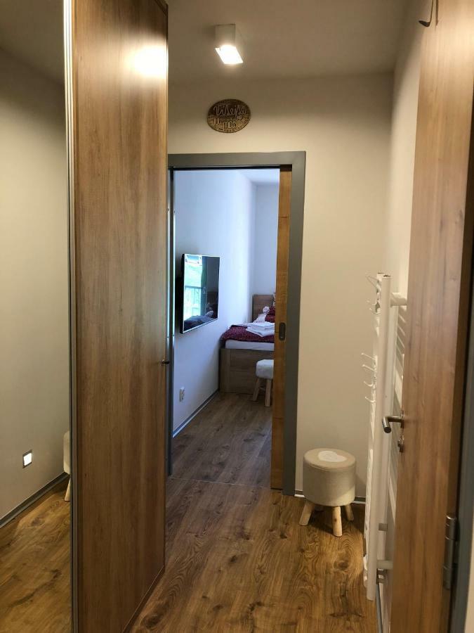 Jestrab C.15 Apartment