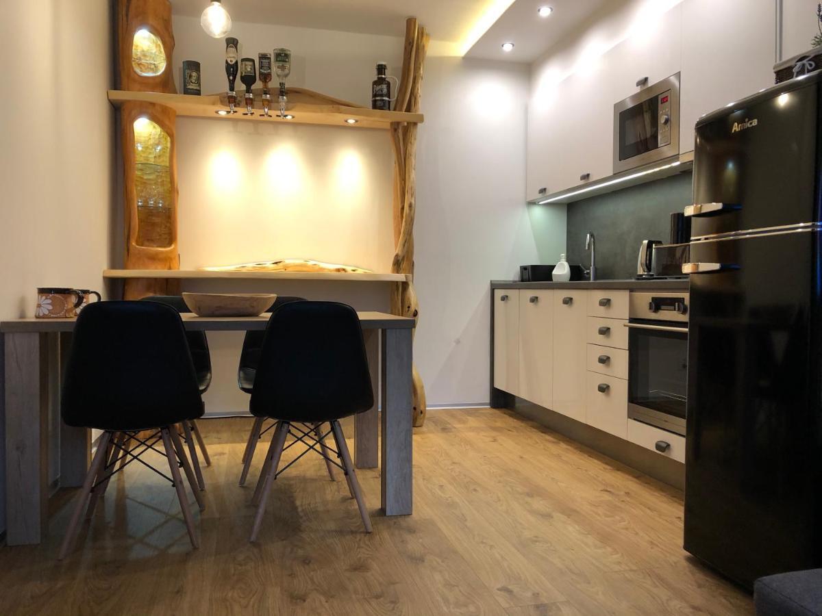 Apartment Jestrab C.15 *